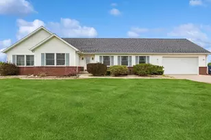 3025 Shawnee Rd, Bridgman, MI 49106 - Photo 1