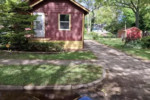 2909 Waalkes St, Muskegon Heights, MI 49444 - Photo 1