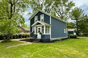 513 Center St, Muskegon, MI 49445 - Photo 1