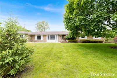 2225 Holiday Lane, Lansing, MI 48917 - Photo 1