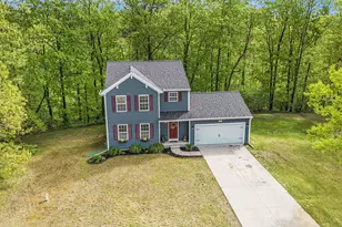 11889 Buck Hollow Ct, Gowen, MI 49326 - Photo 1