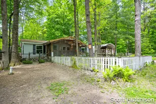 3951 Marshall Ave, Newaygo, MI 49337 - Photo 1