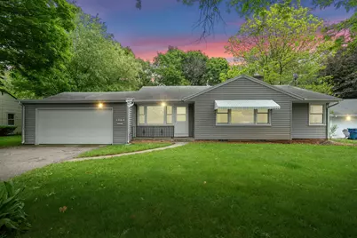 136 N Lauderdale Drive, Kalamazoo, MI 49006 - Photo 1