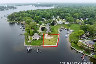 16073 Lake Point Dr, Spring Lake, MI 49456 - Photo 1