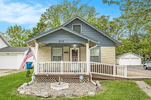 208 Nelson Ave, Kalamazoo, MI 49006 - Photo 1