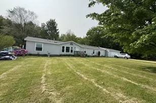 28 70th St, South Haven, MI 49090 - Photo 1