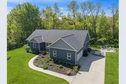 507 A Avenue, South Haven, MI 49090 - Photo 1