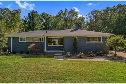 660 Sylvanwood Drive, Troy, MI 48085 - Photo 1