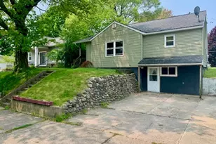 709 St Paul St, Ludington, MI 49431 - Photo 1