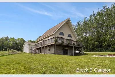 7403 S 48th Avenue, Montague, MI 49437 - Photo 1