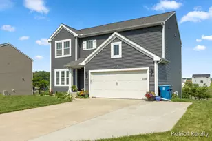 490 Oak Meadow Dr, Middleville, MI 49333 - Photo 1