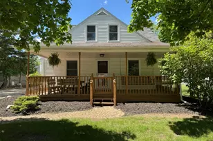 829 S Union St, Tecumseh, MI 49286 - Photo 1