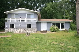 77 Christy Rd, Battle Creek, MI 49015 - Photo 1