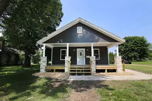 1301 7th St, Three Rivers, MI 49093 - Photo 1