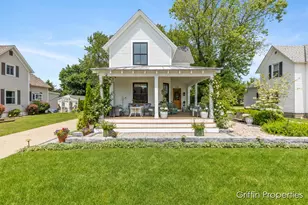 339 W Main Ave, Zeeland, MI 49464 - Photo 1
