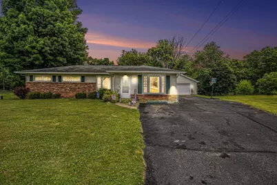 201 Beaumont Drive, Battle Creek, MI 49014 - Photo 1