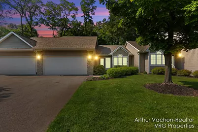 2024 Blue Bellway NW, Grand Rapids, MI 49504 - Photo 1