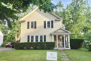 1908 Lakeway Ave, Kalamazoo, MI 49001 - Photo 1