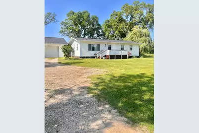 138 W Colon Road, Coldwater, MI 49036 - Photo 1