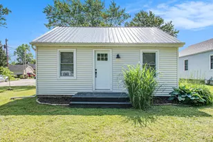 501 Sherwood Ave, Three Oaks, MI 49128 - Photo 1