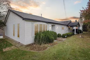 5695 Hinkley Rd, Stockbridge, MI 49285 - Photo 1