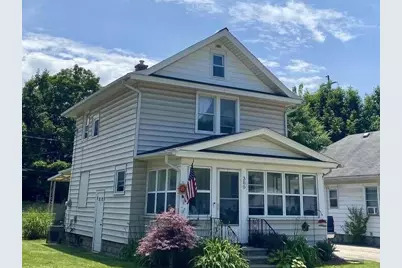 305 Meyers Avenue, Jackson, MI 49203 - Photo 1
