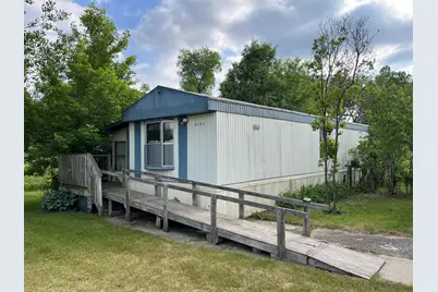 6121 N Pine Avenue, White Cloud, MI 49349 - Photo 1