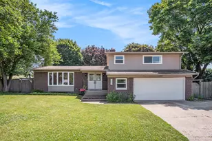 1222 Royal Oak St SW, Wyoming, MI 49509 - Photo 1