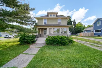 1302 Lansing Avenue, Jackson, MI 49202 - Photo 1