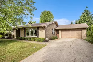 54 S La Vista Blvd, Battle Creek, MI 49015 - Photo 1