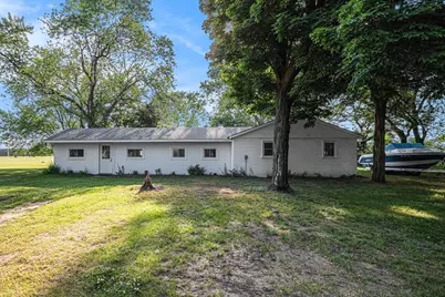 5280 N Coloma Road, Coloma, MI 49038 - Photo 1