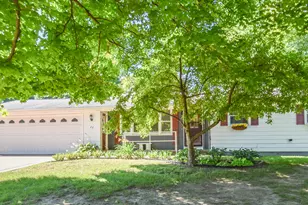 72 Branch Ave, Coldwater, MI 49036 - Photo 1