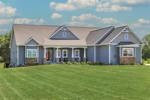 7240 Davis Hwy, Charlotte, MI 48813 - Photo 1