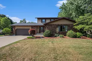 1393 Desmond St, Saint Joseph, MI 49085 - Photo 1