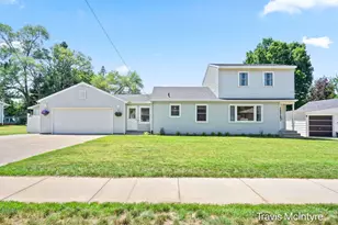 5129 Blaine Ave SE, Kentwood, MI 49508 - Photo 1