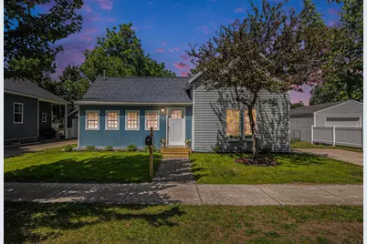 507 N Robert Street, Ludington, MI 49431 - Photo 1
