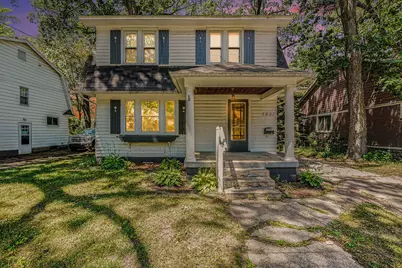 1921 Cornelius Avenue SE, Grand Rapids, MI 49507 - Photo 1
