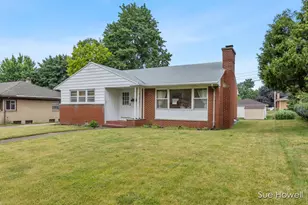 1547 Edith Ave NE, Grand Rapids, MI 49505 - Photo 1