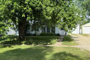 710 Chrysler St, Kalamazoo, MI 49048 - Photo 1