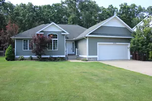 2543 Chestnut Trail, Muskegon, MI 49442 - Photo 1