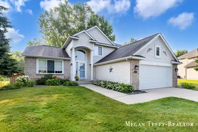 6641 Laguna Vista Drive NE, Rockford, MI 49341 - Photo 1