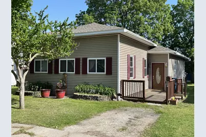 204 4th Street, Ludington, MI 49431 - Photo 1