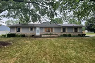 7252 Heatherwood Dr, Jenison, MI 49428 - Photo 1