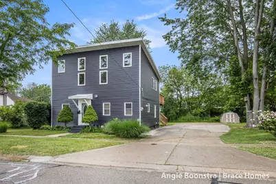 267 Center Street, Coopersville, MI 49404 - Photo 1