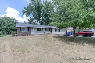 2131 Shangrai-La Dr SE, Grand Rapids, MI 49508 - Photo 1