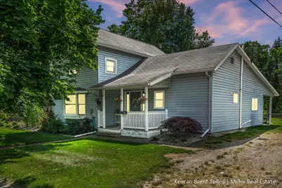 418 S Dibble Street, Hastings, MI 49058 - Photo 1