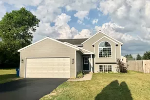 611 Willow St, Howard City, MI 49329 - Photo 1