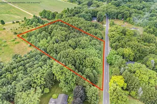 2651 Riverside Rd, Benton Harbor, MI 49022 - Photo 1