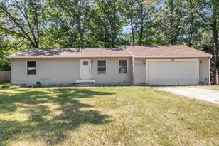 3031 Glenrick Ave, Muskegon, MI 49442 - Photo 1