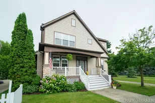 652 Cedar Square St, Holland, MI 49423 - Photo 1